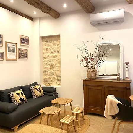 아파트 Charme & Authenticite Au Coeur De La Vieille
