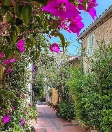 Charme & Authenticite Au Coeur De La Vieille شقة